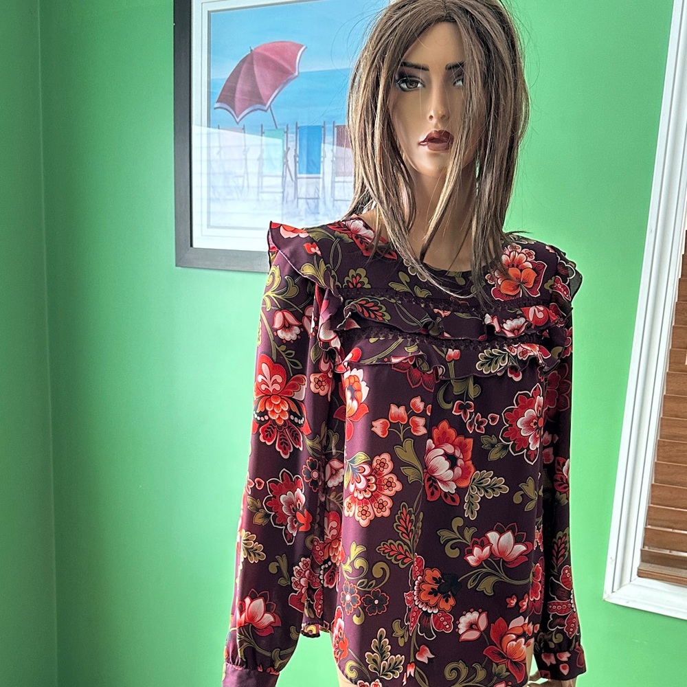 💜💜EUC LOFT Floral Blouse with Ruffle Accents - Purple and Orange💜💜